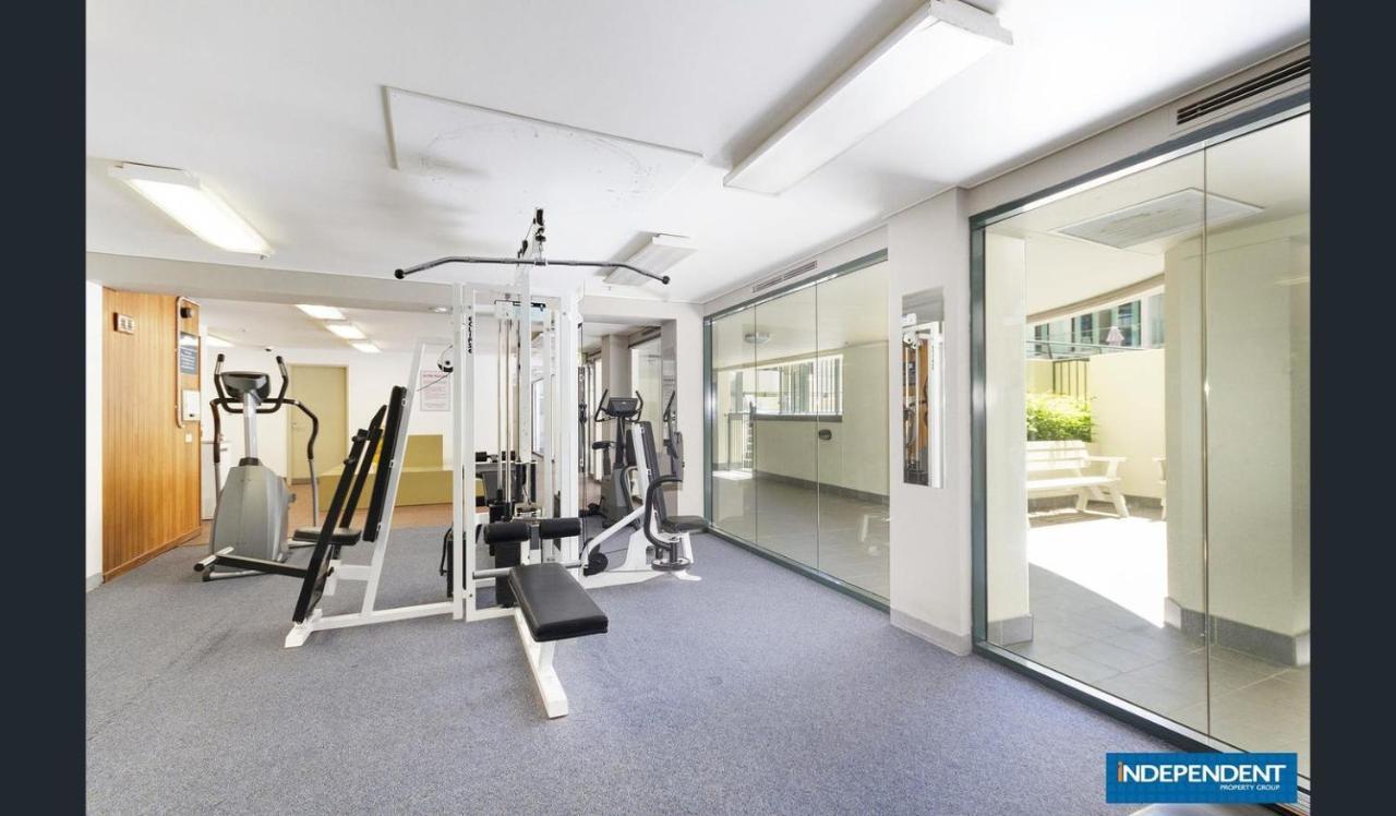 2 Bed 2 Bath Apartment In Braddon, Canberra - Pool, Gym And Free Parking Exterior photo